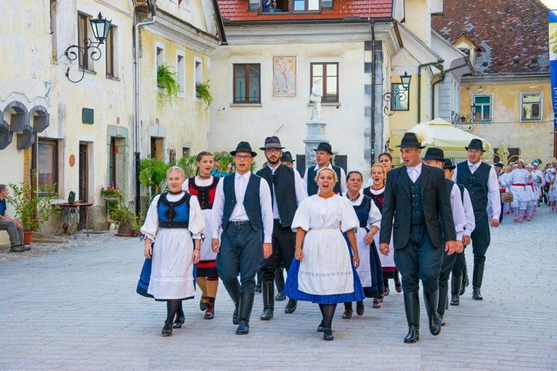 International folklore festival Bled (1)