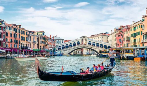 Festival de folklore – A dos pases de Venecia – Italia