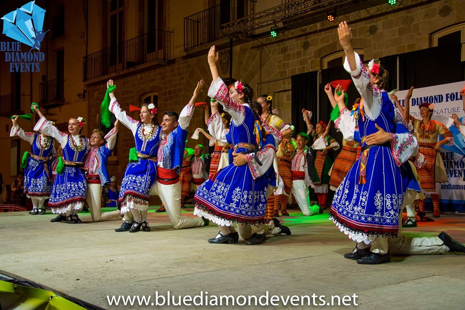 reservation praktiserende læge Montgomery Folklore festival Costa Brava, Spain - Folklore festivals Blue Diamond
