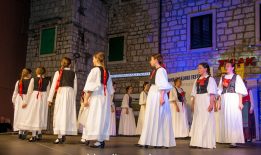 Folklore festival Hvar – Croatia