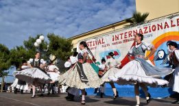 Φεστιβάλ φολκλόρ στη Σίλβι Μαρίνα, Πεσκάρα – Ιταλία