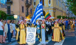 Фолклорен фестивал в Соренто, Неапол – Италия