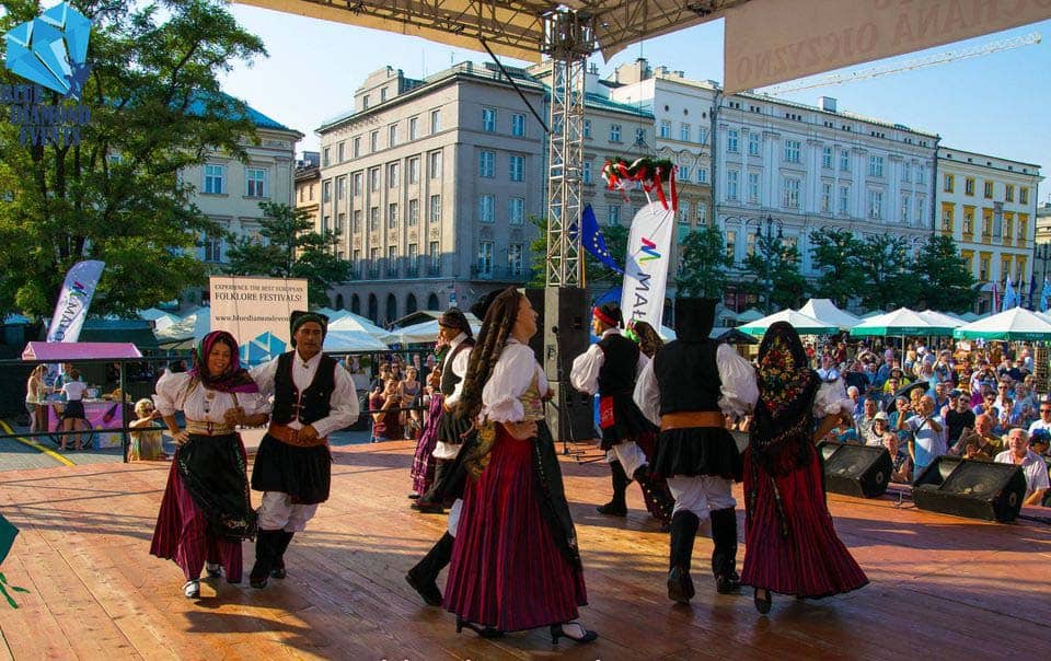 Международен-фолклорен-фестивал-в-Полша-Краков