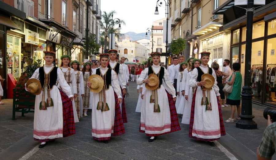 Международен фолклорен фестивал в Соренто