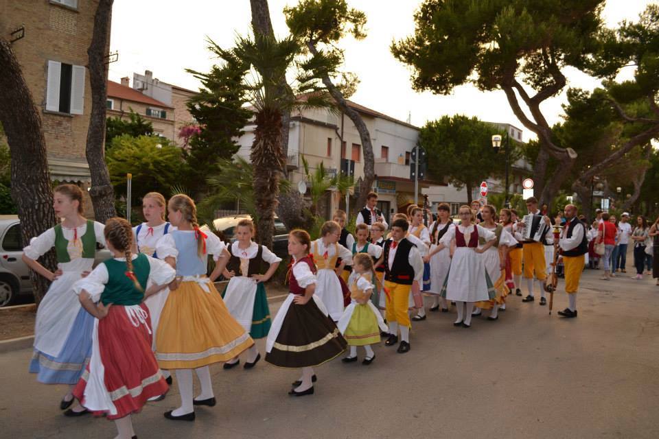 Festival de folklorel Silvi-Marina - Pescara, Italia