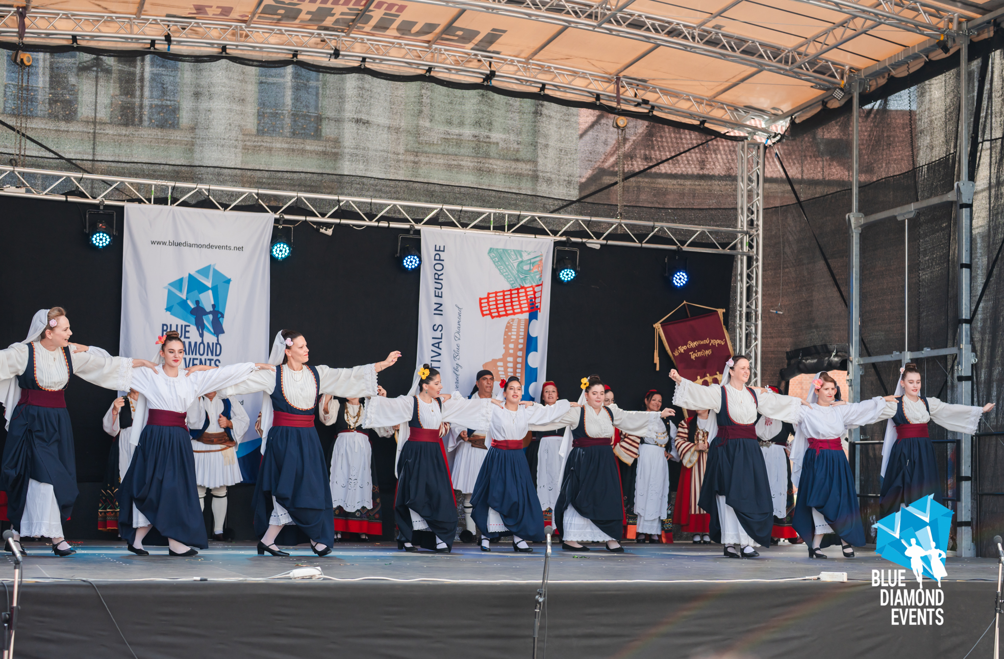 folklore festival prague